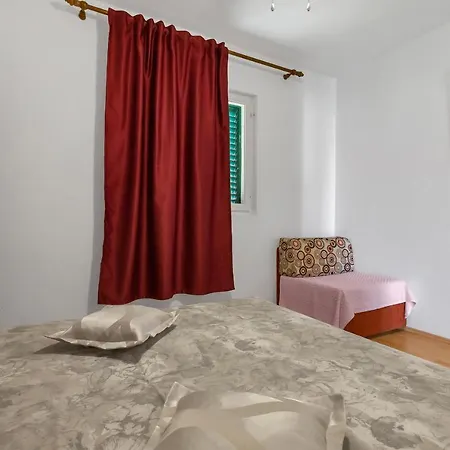 Family Leona * Makarska