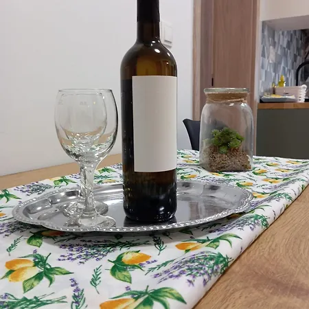 Family Leona * Makarska