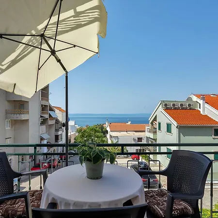 Apartment Family Leona Makarska