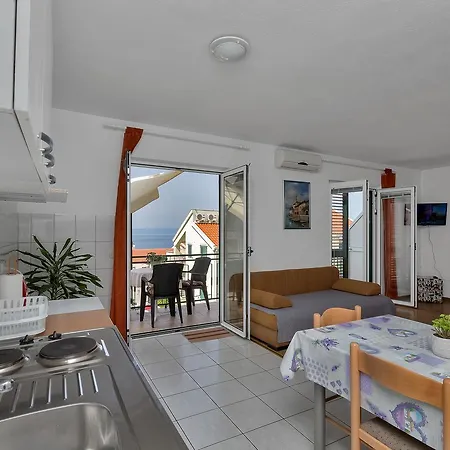 Family Leona * Makarska