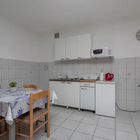 Lejlighed Family Leona