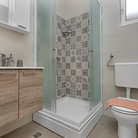 Family Leona Makarska